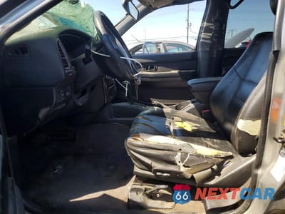 Zdjęcie 7 z 14 samochodu: 2001 NISSAN PATHFINDER SE VIN:JN8DR07X11W514226 - miniatura
