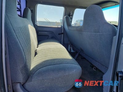 Zdjęcie 11 z 13 samochodu: 1996 FORD F350 VIN:1FTJW36G3TEB47638 - miniatura