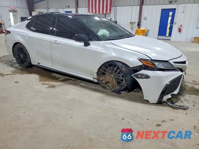 Czwarte zdjęcie samochodu z boku: 2024 TOYOTA CAMRY XSE V6 VIN:4T1KZ1AK9RU096913 - miniatura