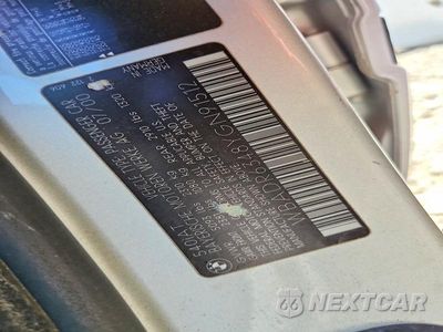 Zdjęcie 12 z 12 samochodu: 2000 BMW 540 IT AUTOMATIC VIN:WBADR6348YGN91512 - miniatura