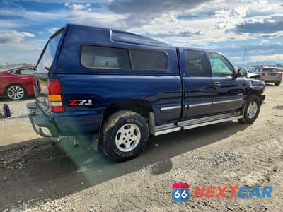 Trzecie zdjęcie samochodu z tyłu: 2001 CHEVROLET SILVERADO K1500 VIN:1GCEK19T61E207841 - miniatura