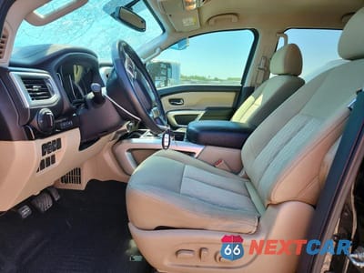 Zdjęcie 7 z 12 samochodu: 2016 NISSAN TITAN VIN:1N6BA1F42GN506123 - miniatura