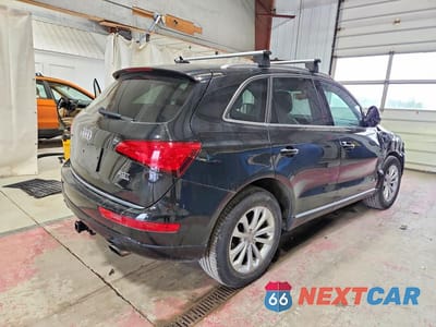 Trzecie zdjęcie samochodu z tyłu: 2016 AUDI Q5 PREMIUM PLUS VIN:WA1L2AFP4GA109545 - miniatura