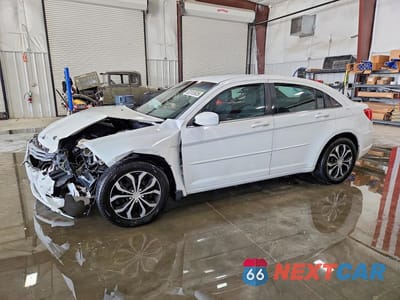 2012 CHRYSLER 200 LX 1C3CCBABXCN202288 - główne zdjęcie licytacji z USA - miniatura