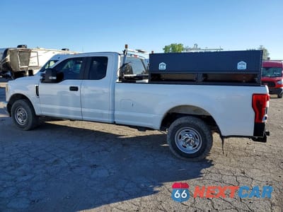 Drugie zdjęcie samochodu z przodu: 2019 FORD F250 SUPER DUTY VIN:1FT7X2A60KEE10067 - miniatura
