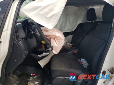 Zdjęcie 7 z 12 samochodu: 2019 HONDA FIT EX VIN:3HGGK5H81KM715743 - miniatura