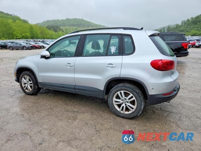 Drugie zdjęcie samochodu z przodu: 2017 VOLKSWAGEN TIGUAN S VIN:WVGBV7AX3HK013626 - miniatura