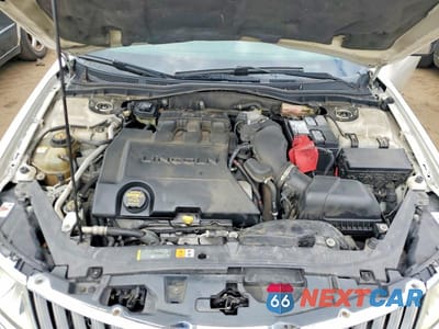 Zdjęcie 11 z 12 samochodu: 2010 LINCOLN MKZ VIN:3LNHL2GCXAR642907 - miniatura