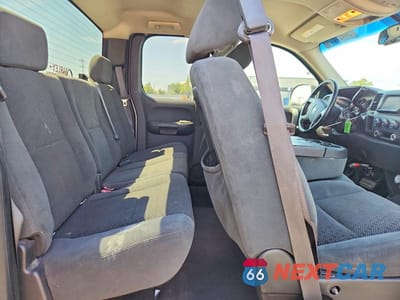 Zdjęcie 10 z 12 samochodu: 2008 CHEVROLET SILVERADO C1500 VIN:1GCEC19J38E130853 - miniatura