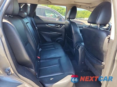 Zdjęcie 10 z 12 samochodu: 2018 NISSAN ROGUE SPORT SL VIN:JN1BJ1CR0JW294524 - miniatura