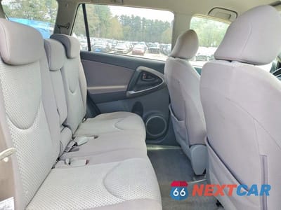 Zdjęcie 11 z 13 samochodu: 2008 TOYOTA RAV4 BASE VIN:JTMZD33V685098809 - miniatura