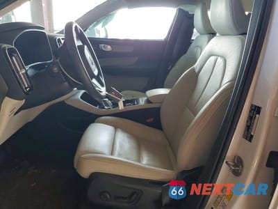 Zdjęcie 7 z 13 samochodu: 2023 VOLVO XC40 ULTIMATE VIN:YV4L12UA3P2981476 - miniatura