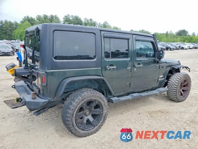Trzecie zdjęcie samochodu z tyłu: 2011 JEEP WRANGLER UNLIMITED SAHARA VIN:1J4BA5H15BL532579 - miniatura