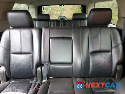 Zdjęcie 10 z 13 samochodu: 2012 CHEVROLET SUBURBAN K1500 LT VIN:1GNSKJE75CR134914 - miniatura