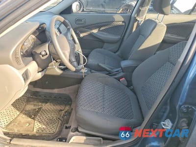 Zdjęcie 7 z 12 samochodu: 2001 NISSAN SENTRA XE VIN:3N1CB51D21L507432 - miniatura