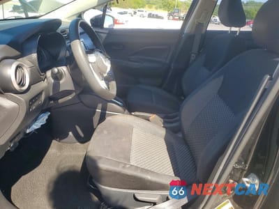 Zdjęcie 7 z 12 samochodu: 2020 NISSAN VERSA S VIN:3N1CN8DVXLL802536 - miniatura