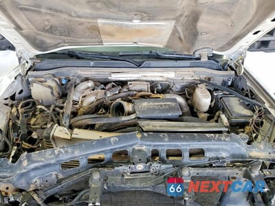 Zdjęcie 11 z 12 samochodu: 2019 GMC SIERRA K2500 HEAVY DUTY VIN:1GT12NEY2KF111711 - miniatura