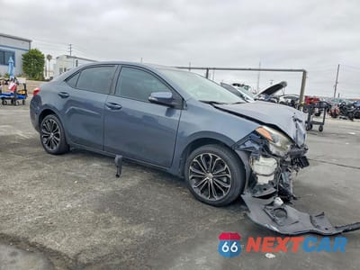 Czwarte zdjęcie samochodu z boku: 2015 TOYOTA COROLLA S PLUS VIN:5YFBURHE6FP237110 - miniatura