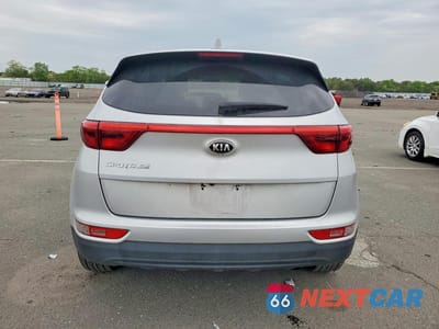Zdjęcie 6 z 13 samochodu: 2017 KIA SPORTAGE LX VIN:KNDPMCAC8H7169201 - miniatura