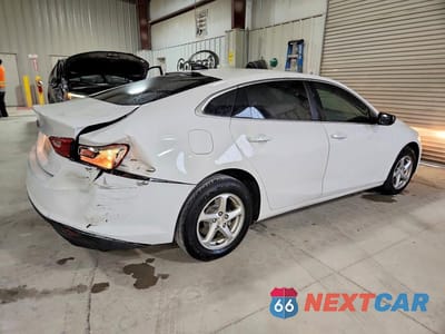 Trzecie zdjęcie samochodu z tyłu: 2018 CHEVROLET MALIBU LS VIN:1G1ZB5ST8JF288959 - miniatura
