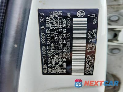 Zdjęcie 12 z 12 samochodu: 2013 TOYOTA PRIUS C TWO VIN:JTDKDTB32D1050727 - miniatura