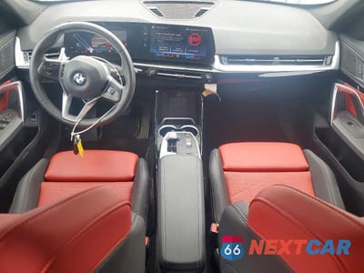 Zdjęcie 8 z 13 samochodu: 2023 BMW X1 XDRIVE28I VIN:WBX73EF0XP5X28290 - miniatura