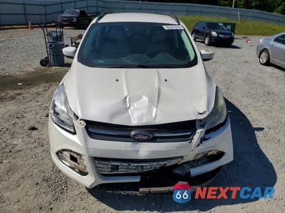 Piąte zdjęcie samochodu w środku: 2016 FORD ESCAPE SE VIN:1FMCU0GX2GUC05175 - miniatura