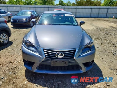 Piąte zdjęcie samochodu w środku: 2016 LEXUS IS 300 VIN:JTHCM1D25G5002681 - miniatura