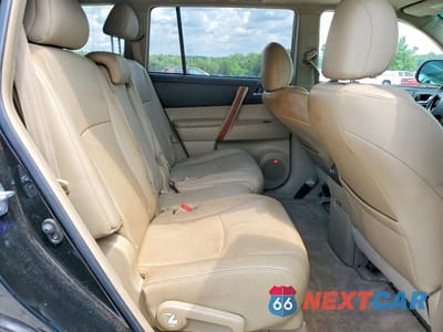 Zdjęcie 11 z 13 samochodu: 2010 TOYOTA HIGHLANDER LIMITED VIN:5TDYK3EH7AS023254 - miniatura