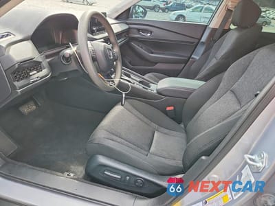Zdjęcie 7 z 13 samochodu: 2023 HONDA ACCORD EX VIN:1HGCY1F36PA036360 - miniatura
