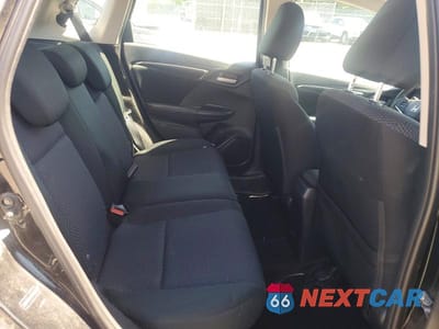 Zdjęcie 10 z 13 samochodu: 2018 HONDA FIT LX VIN:3HGGK5H44JM735352 - miniatura