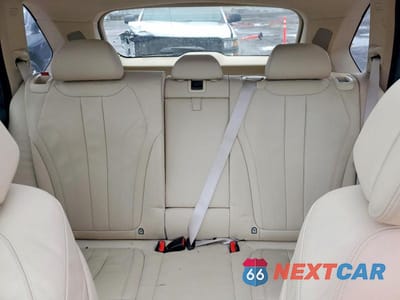 Zdjęcie 10 z 14 samochodu: 2015 BMW X5 XDRIVE50I VIN:5UXKR6C50F0J74425 - miniatura
