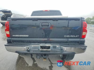 Zdjęcie 6 z 13 samochodu: 2003 CHEVROLET SILVERADO K1500 HEAVY DUTY VIN:1GCGK13U03F156330 - miniatura