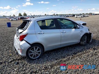 Trzecie zdjęcie samochodu z tyłu: 2012 TOYOTA YARIS 5-DOOR SE VIN:JTDKTUD36CD507719 - miniatura