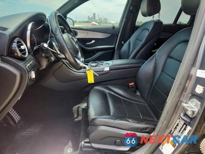 Zdjęcie 7 z 13 samochodu: 2019 MERCEDES-BENZ GLC 300 VIN:WDC0G4JB3KF594029 - miniatura