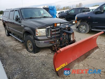 Czwarte zdjęcie samochodu z boku: 2005 FORD F250 SUPER DUTY VIN:1FTSW21595EA19377 - miniatura