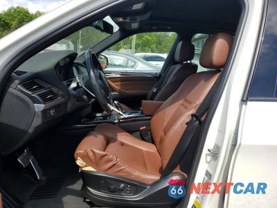 Zdjęcie 7 z 13 samochodu: 2013 BMW X5 XDRIVE35I VIN:5UXZV4C53D0E03002 - miniatura