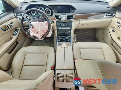 Zdjęcie 8 z 12 samochodu: 2014 MERCEDES-BENZ E 350 VIN:WDDHF5KB9EB022559 - miniatura