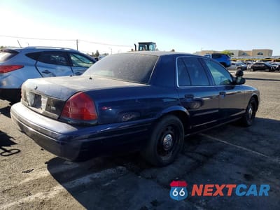 Trzecie zdjęcie samochodu z tyłu: 2006 FORD CROWN VICTORIA POLICE INTERCEPTOR VIN:2FAHP71W16X129505 - miniatura