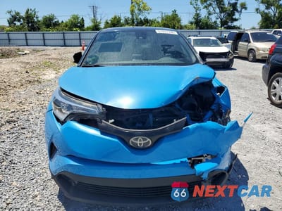 Piąte zdjęcie samochodu w środku: 2019 TOYOTA C-HR XLE VIN:JTNKHMBX8K1061284 - miniatura