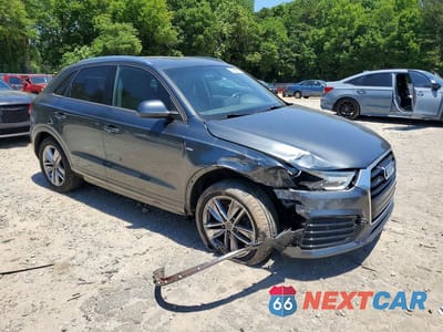 Czwarte zdjęcie samochodu z boku: 2018 AUDI Q3 PREMIUM VIN:WA1BCCFS4JR009298 - miniatura