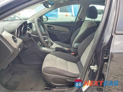 Zdjęcie 7 z 12 samochodu: 2015 CHEVROLET CRUZE LS VIN:1G1PA5SH7F7213337 - miniatura