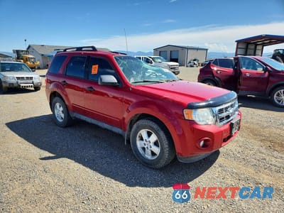 Czwarte zdjęcie samochodu z boku: 2009 FORD ESCAPE XLT VIN:1FMCU93G49KC11701 - miniatura