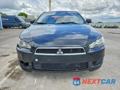 Piąte zdjęcie samochodu w środku: 2015 MITSUBISHI LANCER ES VIN:JA32U2FU8FU008494 - miniatura