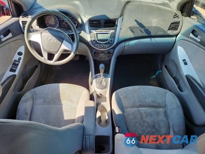 Zdjęcie 8 z 12 samochodu: 2012 HYUNDAI ACCENT GLS VIN:KMHCT4AE0CU100744 - miniatura