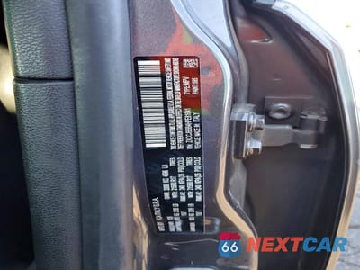 Zdjęcie 12 z 12 samochodu: 2017 JEEP RENEGADE LATITUDE VIN:ZACCJBBB4HPE81641 - miniatura