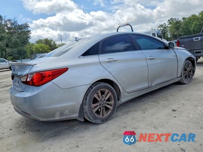 Trzecie zdjęcie samochodu z tyłu: 2012 HYUNDAI SONATA GLS VIN:5NPEB4AC5CH467809 - miniatura