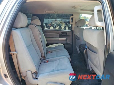 Zdjęcie 11 z 13 samochodu: 2015 TOYOTA SEQUOIA SR5 VIN:5TDZY5G14FS059926 - miniatura