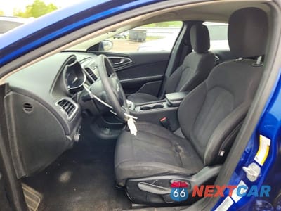 Zdjęcie 7 z 12 samochodu: 2015 CHRYSLER 200 LIMITED VIN:1C3CCCAB7FN642432 - miniatura