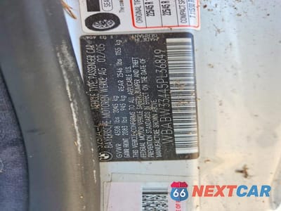 Zdjęcie 12 z 12 samochodu: 2005 BMW 325 CI VIN:WBABW33445PL36849 - miniatura